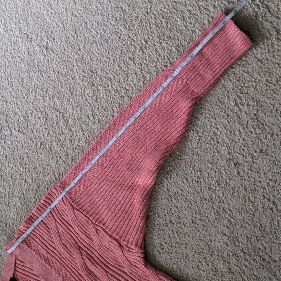 Express pink cardigan - Picture 10 of 12